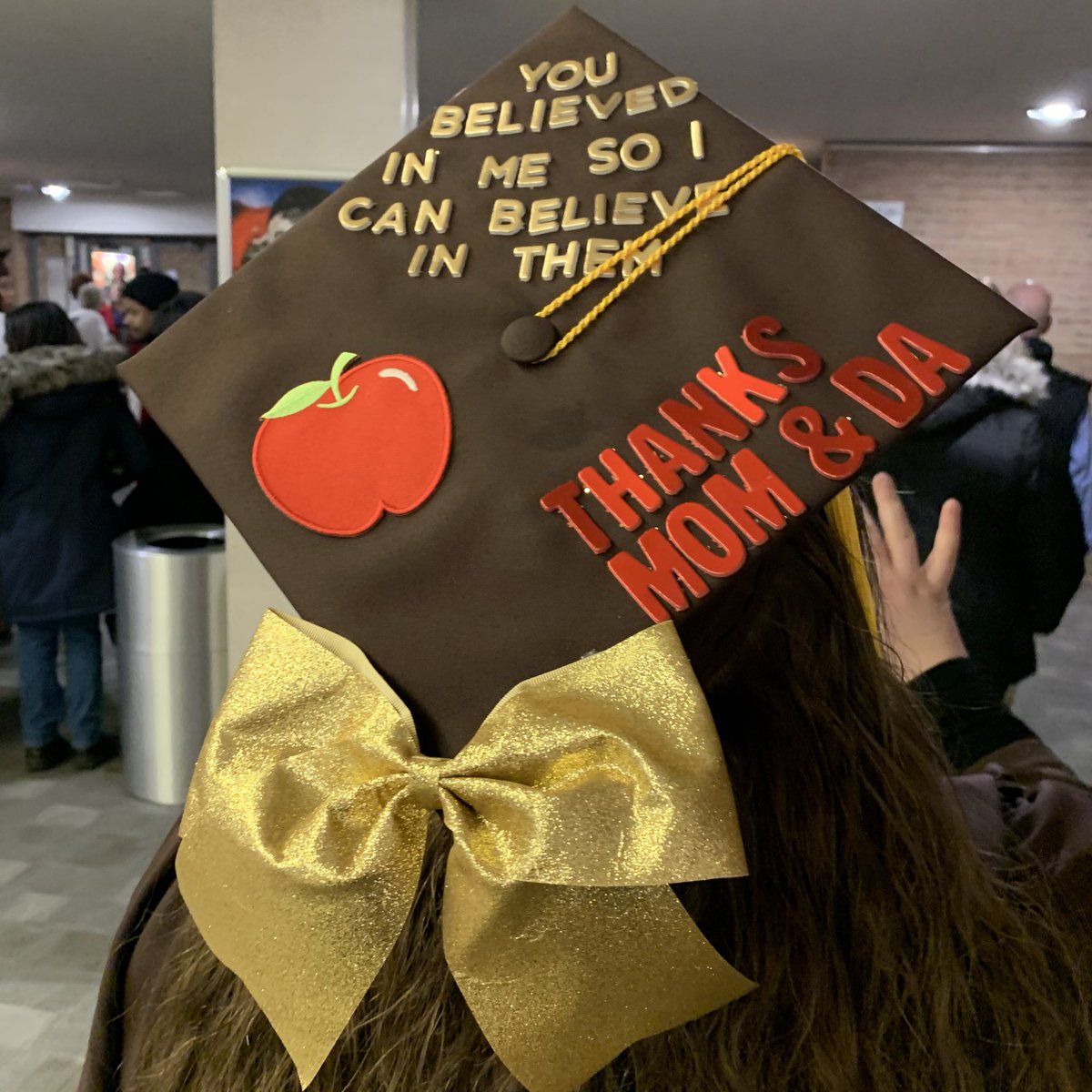 Seeing so many creatively decorated caps today at <a href="/MillerAud/">Miller Auditorium</a> for <a href="/WesternMichU/">Western Michigan University</a> commencement! #WMUGrad 🐴💛🎓