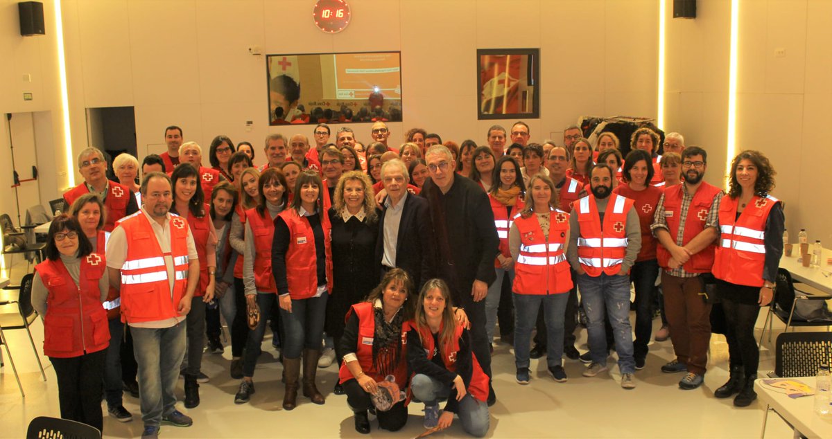 MariaChicoteCR's tweet photo. I Jornada de Treball ERIE Psicosocial Creu Roja Provincia BCN. Objectiu: millorar les nostres competencies i cohesionar l'equip de @erieipcrbcn @CreuRojaCAT  Moltes gràcies a: @ManelGorriz @opin74 @marta_diu @JosepQuitet @emorist @LanuzaLidia @martoriescobar @daosya @ramonjane https://t.co/ByMo0pnAY4