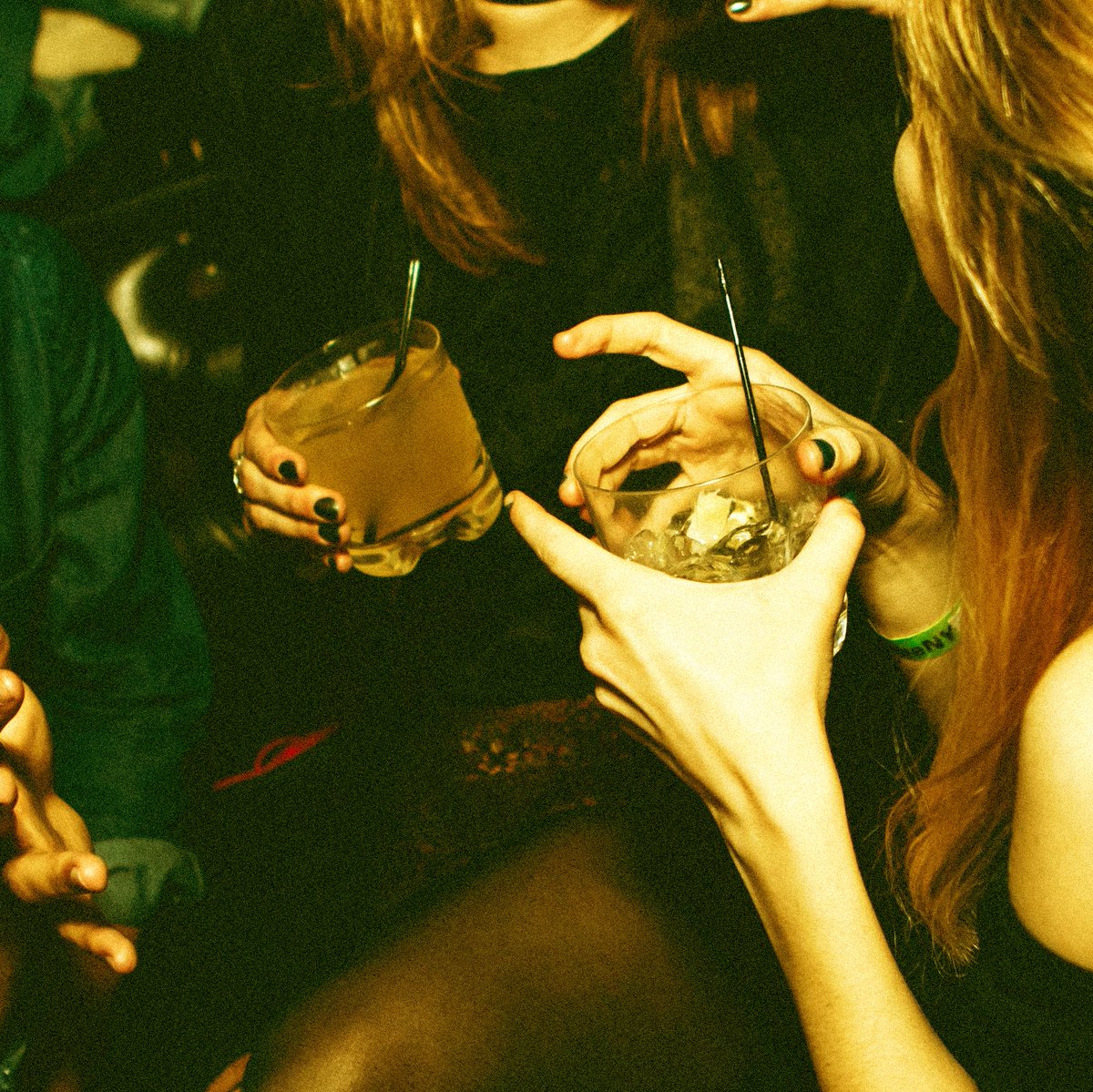 Live for today, plan for tomorrow, party tonight 🙌