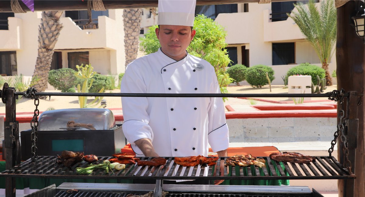 SolmarResort's tweet photo. A man and his grill... you know something good is about to happen. For the vacation that has it all, book with Solmar Resort! https://t.co/4K7QoKT3xb https://t.co/UpJU86gjEH
