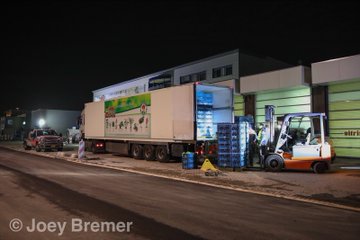 مشاهده عکس در توییتر