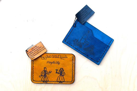 COSMOHANDMADE's tweet image. Cardholder with Georgian Elements, tinyurl.com/u8ahcpg via @EtsySocial COSMOHANDMADE handmade #setoftwo #cardholder