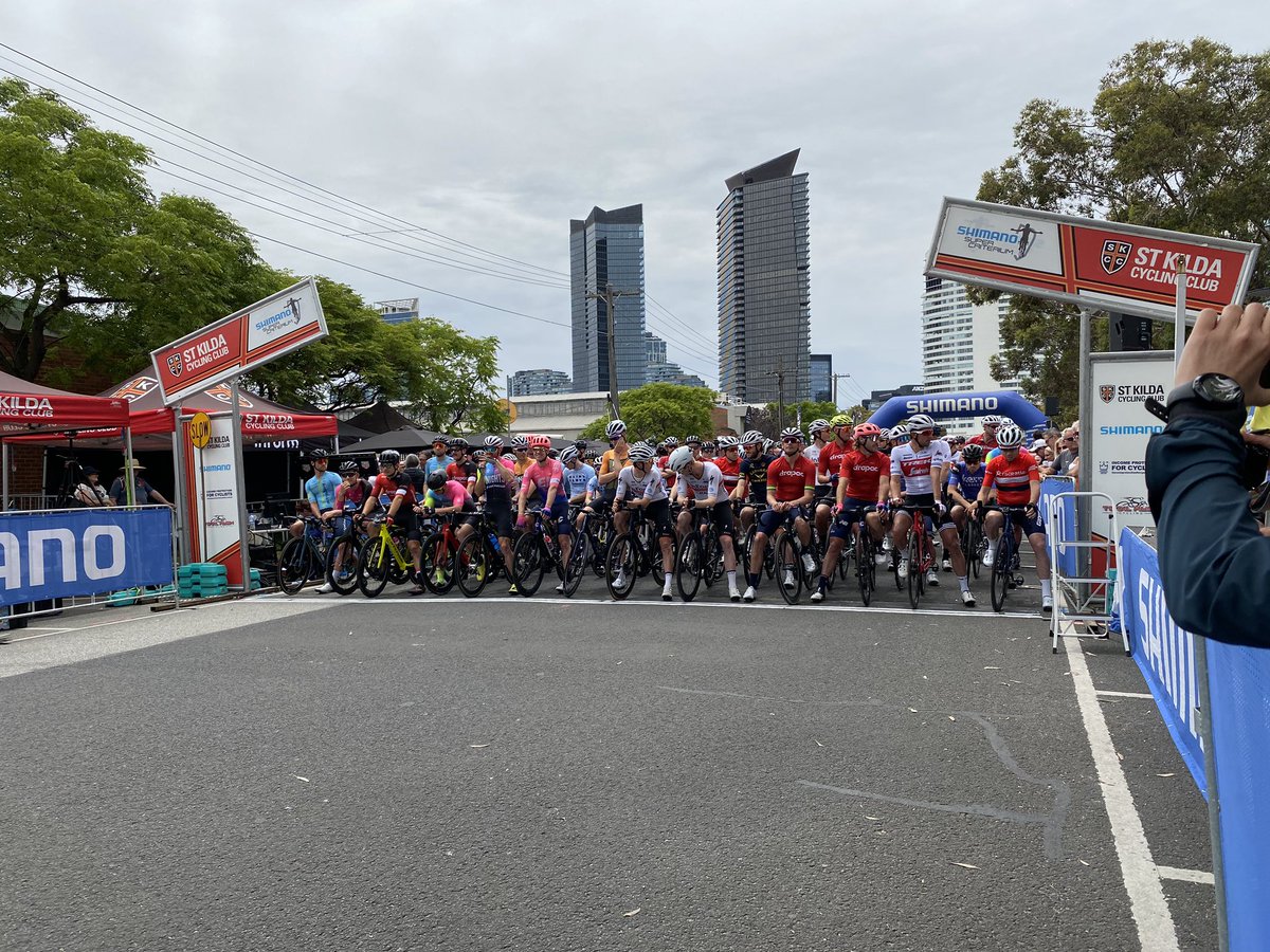 All set for the start. Our final race, the <a href="/ShimanoSupaCrit/">ShimanoSuperCrit</a>