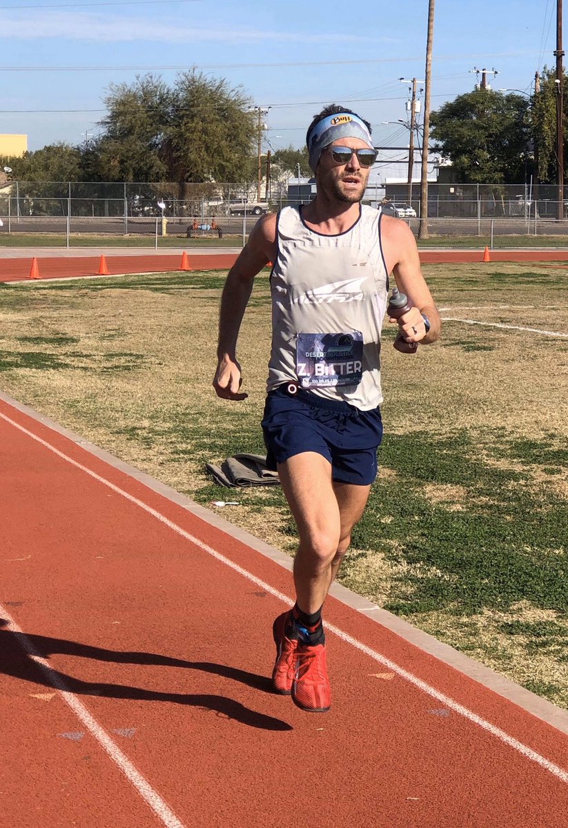 USAultrarunning's tweet image. CONGRATULATIONS to @zbitter for setting a new 🇺🇸 American 100k Open Track record in 6:39:09 (6:25 minute/mile for 62.137 miles) 
He came to Desert Solstice looking for a fast time to qualify for the US 100k National Team. #missionaccomplished
@usatf @lsgentling @UltraRunningMag