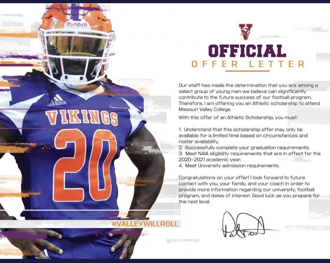 tyler_jarolik0's tweet photo. Blessed to receive an offer from the MVC staff!!🖤🏈 https://t.co/8XmVbksDus