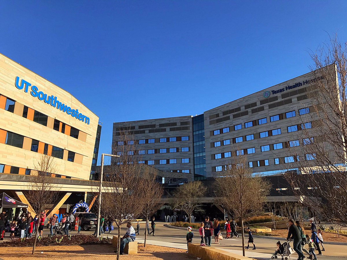 KristinSines's tweet photo. Fantastic Grand Opening party of the new Texas Health Hospital & UT Southwestern Medical Center. @nursenextdoor is happy to welcome yβall to Frisco! #utsw #utsouthwestern #utswfrisco @UTSWNews @texashealth #NurseNextDoor #HomeCare #HappierAging #MakingLivesBetter #SeniorCare https://t.co/c0mx9q72wB