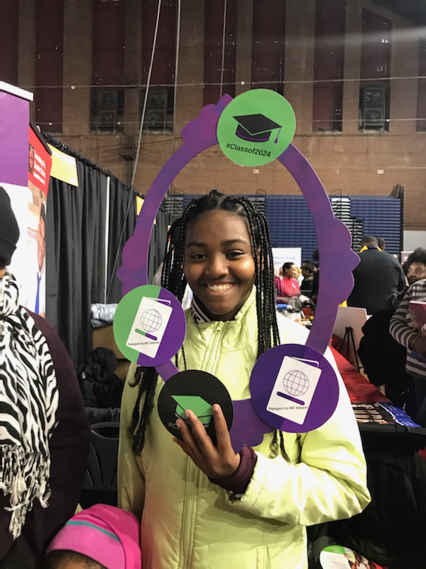 GirlsGlobalDC's tweet photo. We are so grateful to the families and community members who stopped by GGA's booth 2102! #EdFEST19 #purpleaffair #becauseimatter #Aug2020 #empower #inspire https://t.co/WmpecLxuVG