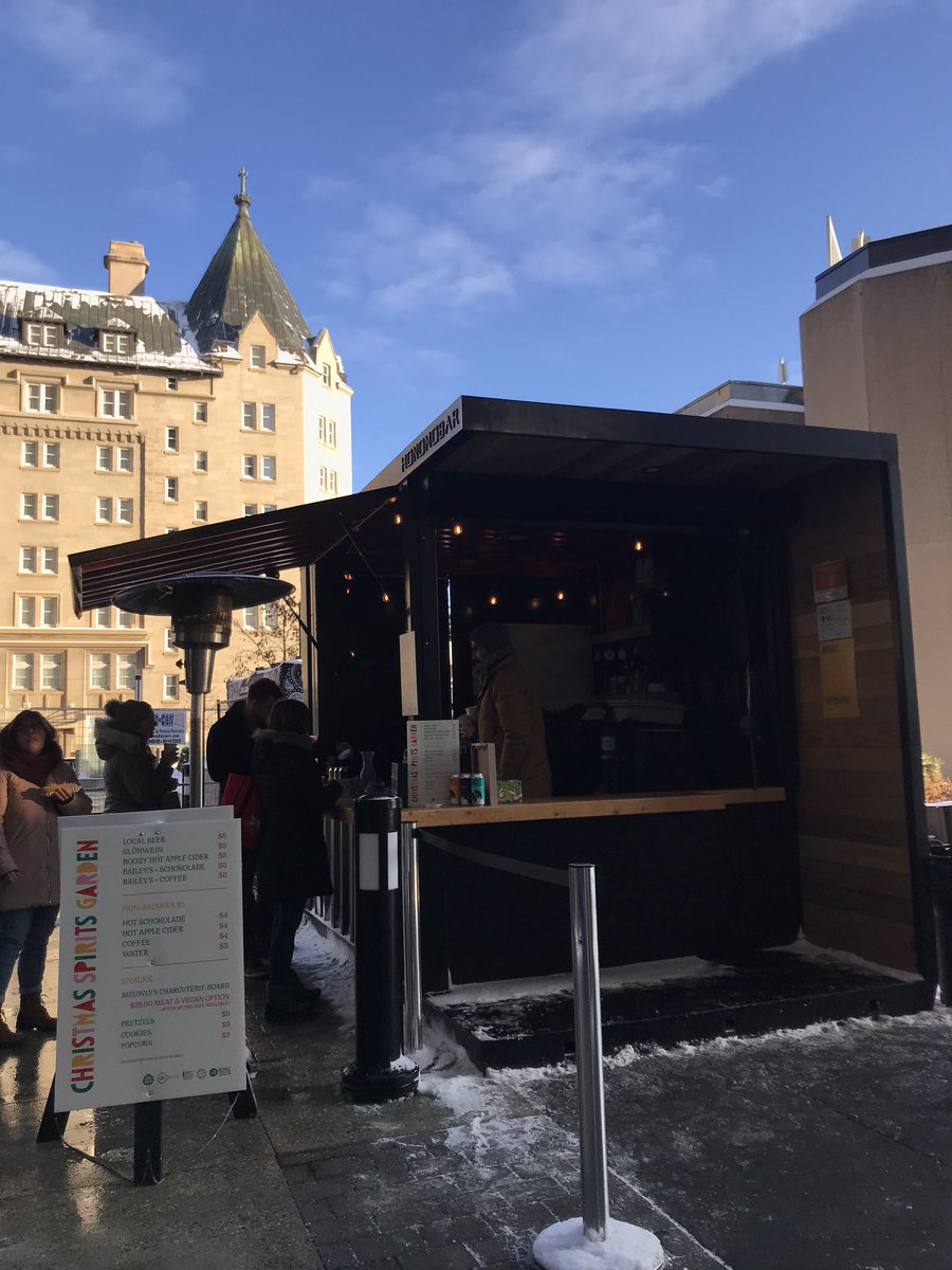 chrisbuyze's tweet photo. Next weekend is your LAST weekend to check out the first Edmonton Christmas Market! #yegdt #atbplace #xmas https://t.co/7U8Jbn8ncE