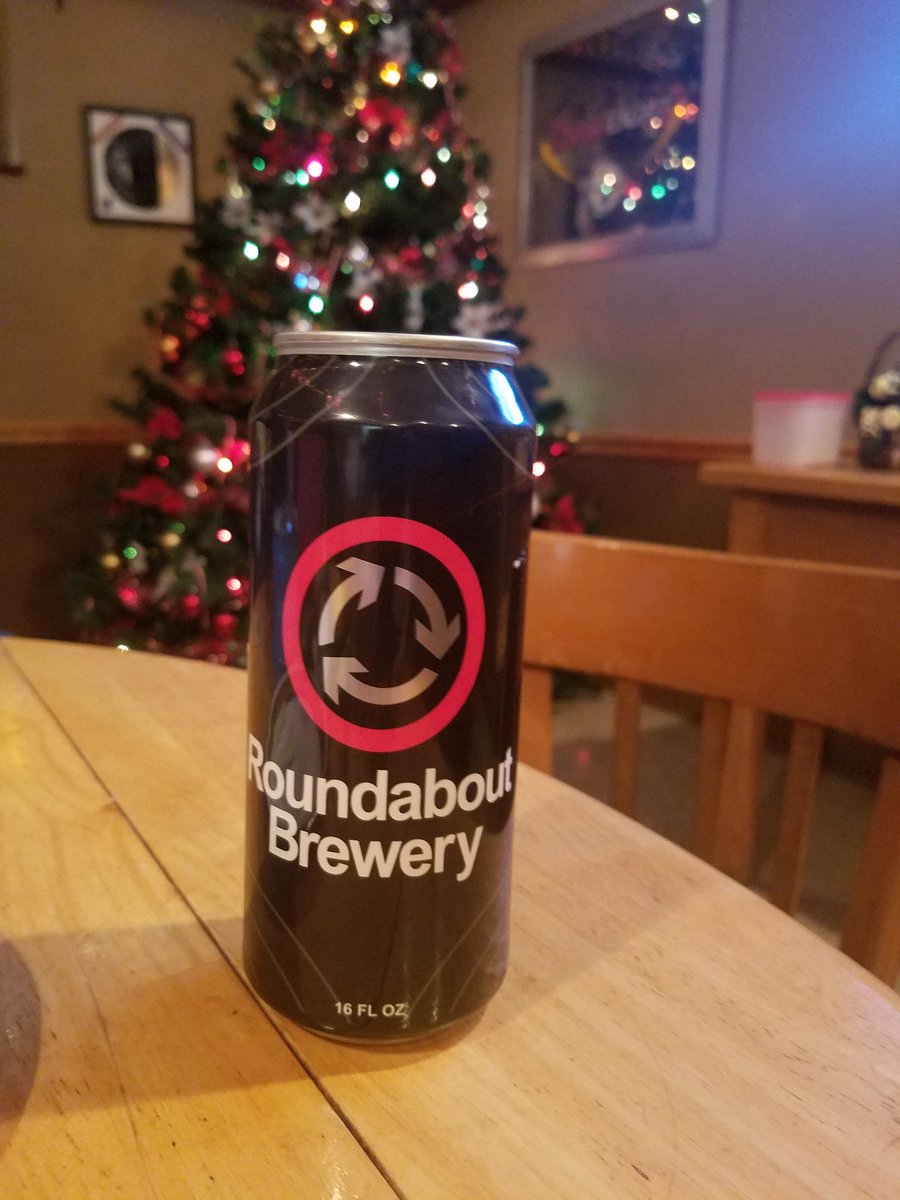 Celebrating a Navy victory over Army with a <a href="/RoundaboutBrew/">Roundabout Brewery</a> Humboldt Range. Go Navy beat Army!