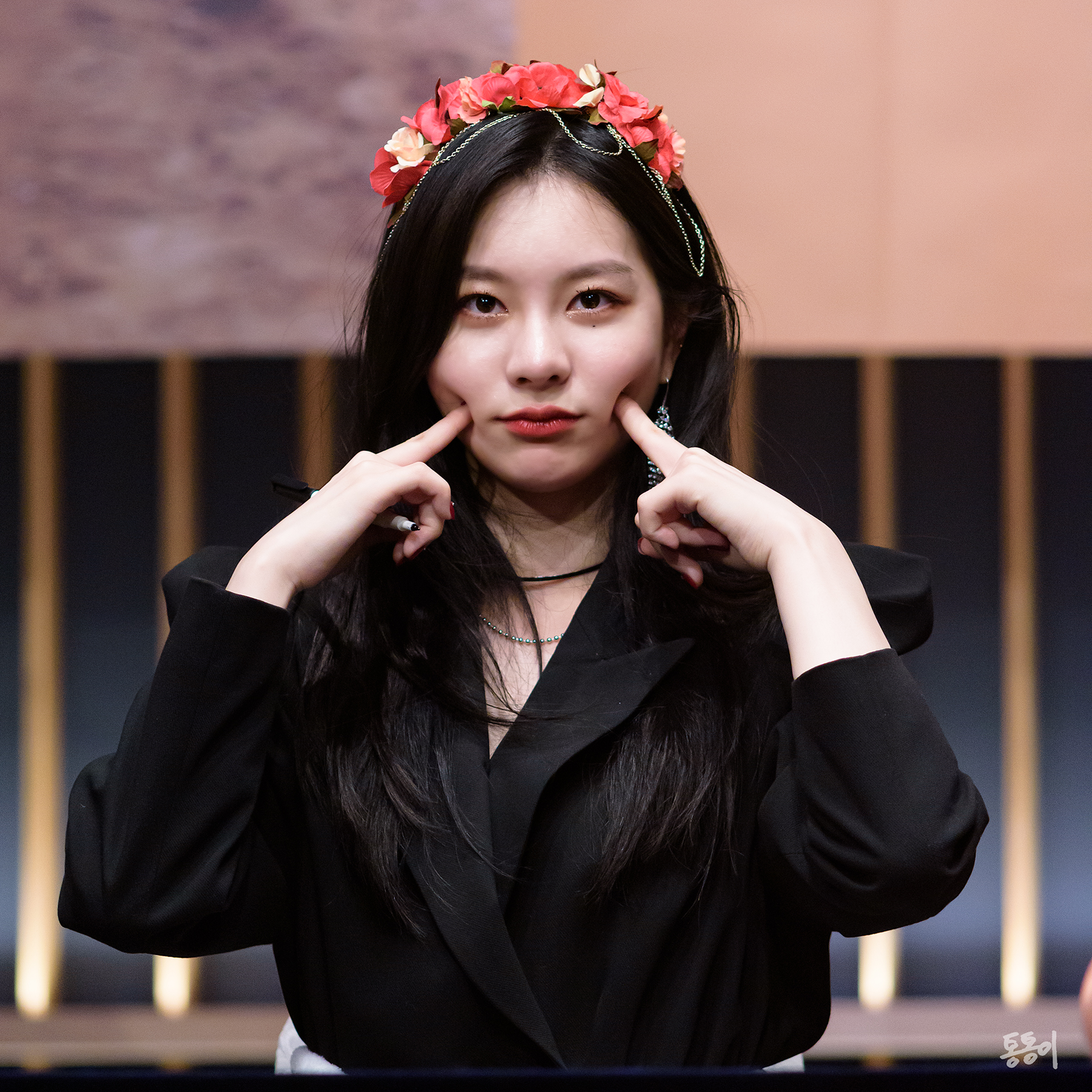 ELyPkx_UcAAn36t.jpg:orig