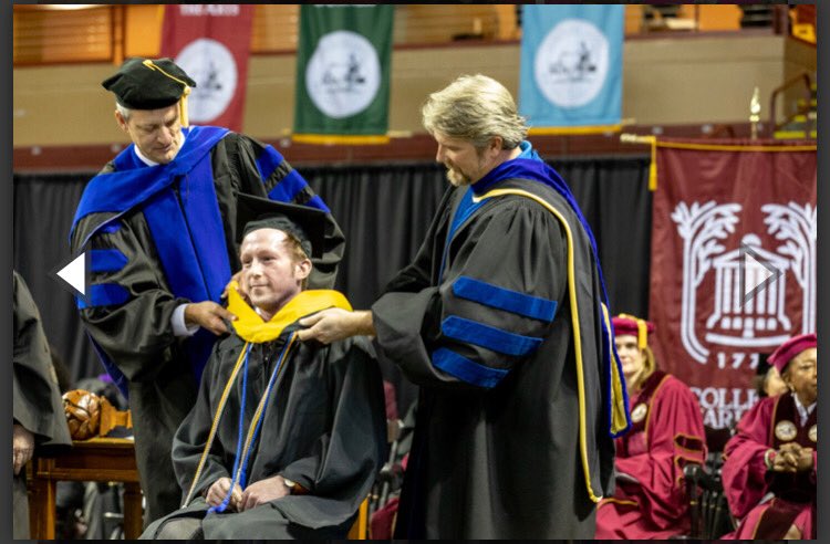 GibbsKnotts's tweet image. Honor to co-hood with ⁦@vandeldensa⁩ during today’s ⁦@CofC⁩ commencement.  ⁦@HSSatCofC⁩ ⁦@CofCSSM⁩ ⁦@AnetWatson⁩ #TeamWork #EVSS