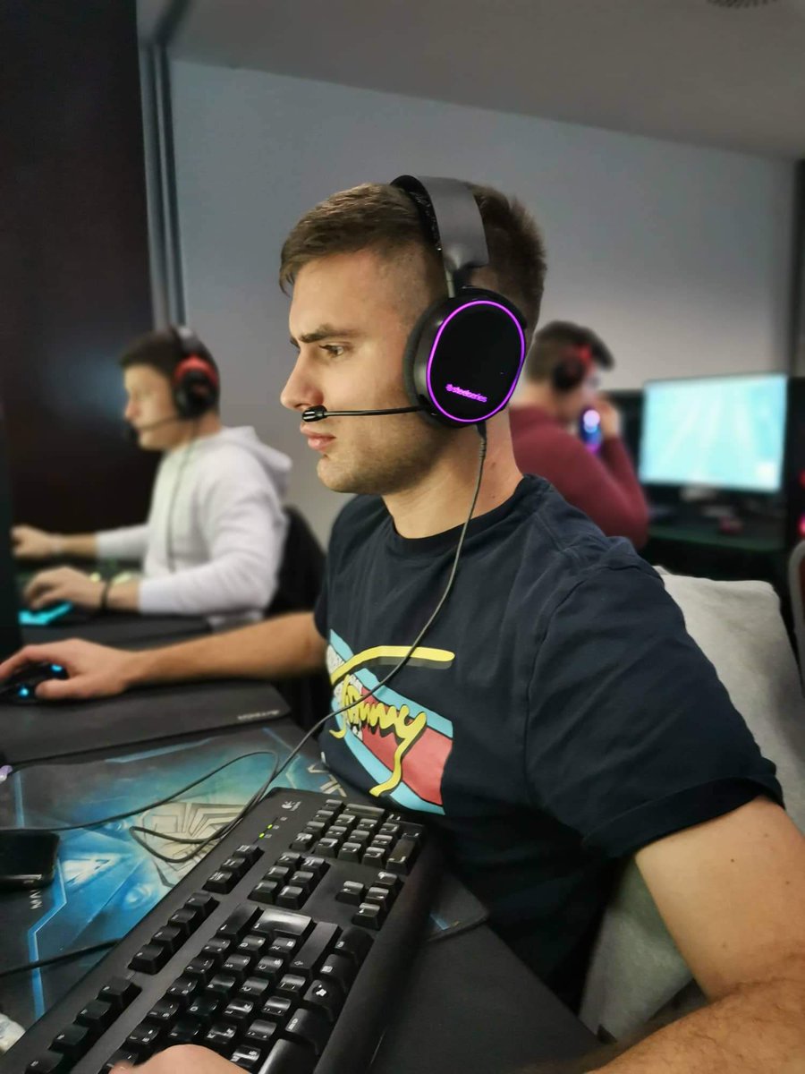 Xeron__'s tweet photo. Insane week for me in #PUBG, after finishing 3rd on @GlobalLoot WingmanIX, today I won PUBG LAN AdriaChampionship. GGs to all, especially to my teammate @BracalePUBG .Pleasure meeting all the players I was competing against in @bpl_esports in past few months and see you next time https://t.co/1mbwsxmkhb
