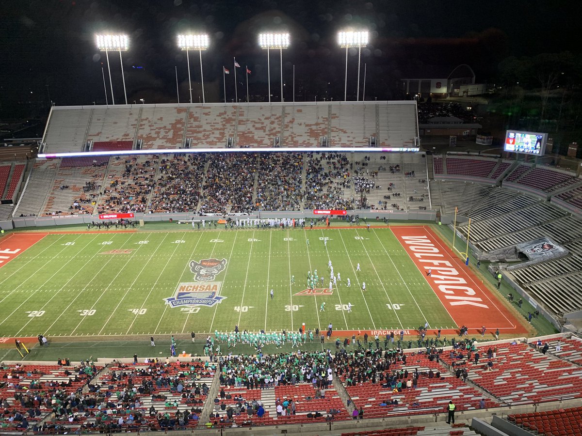 JMBpreps's tweet photo. Safe to say Lee County brought half of Sanford here. 

3AA title game thread coming up. 

@BigDubFootball vs @LCHS_Boosters 

#HSOTscores https://t.co/wUTUCQ8Ir6