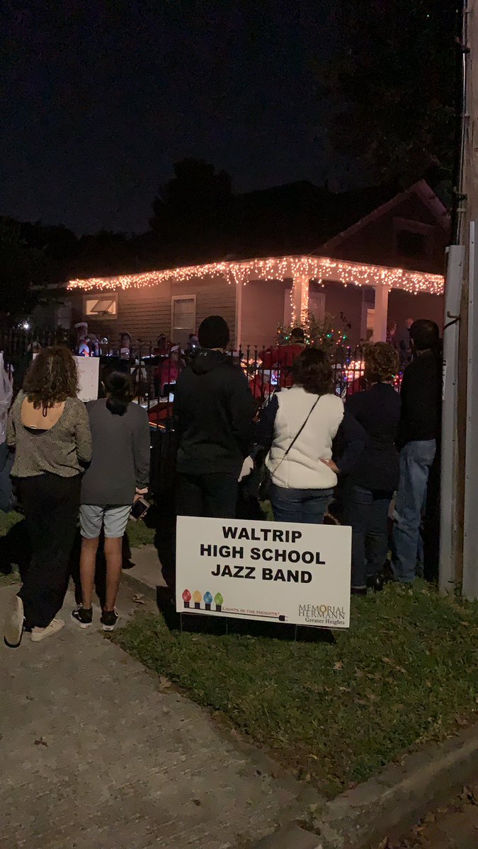 Lights in the Heights #HISDPROUD