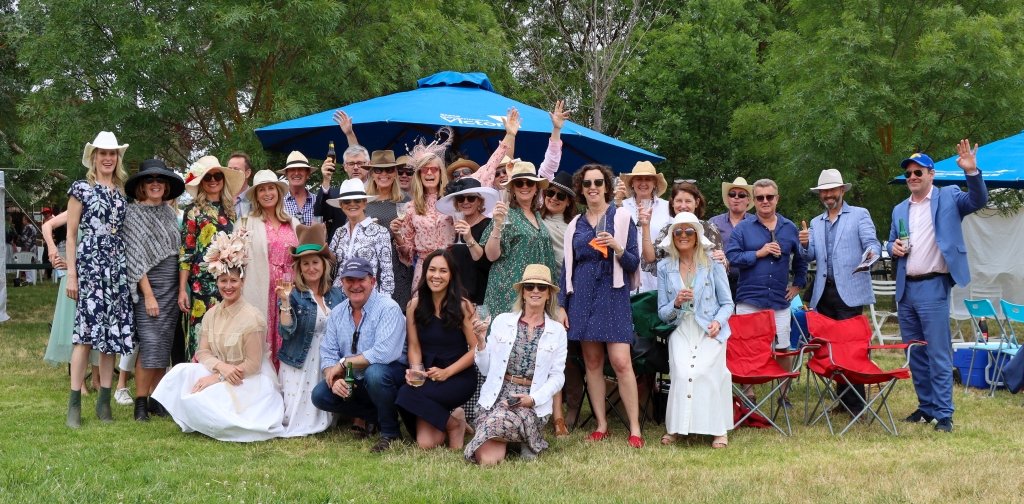 Picnic Racing tweet media
