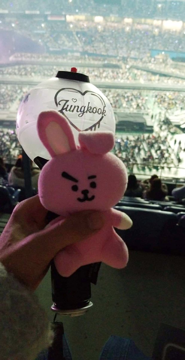 mheds0712's tweet photo. @BTS_twt Thank you for opening the MAGIC SHOP. It's the most precious day I've ever got to experience. Totally worth it 💜 I purple y'all 💜 See you again BTS 💜🇯🇵
#KimNamjoon #KimSeokjin #MinYoongi #JungHoseok #ParkJimin #KimTaehyung #JeonJungkook #BTS 💜 https://t.co/vzWak6veSy