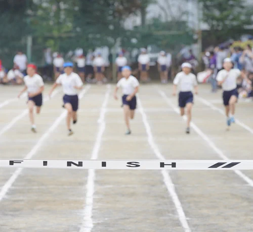 【驚き】小学校の運動会でビデオ判定を導入する学校が増えているｗｗｗ