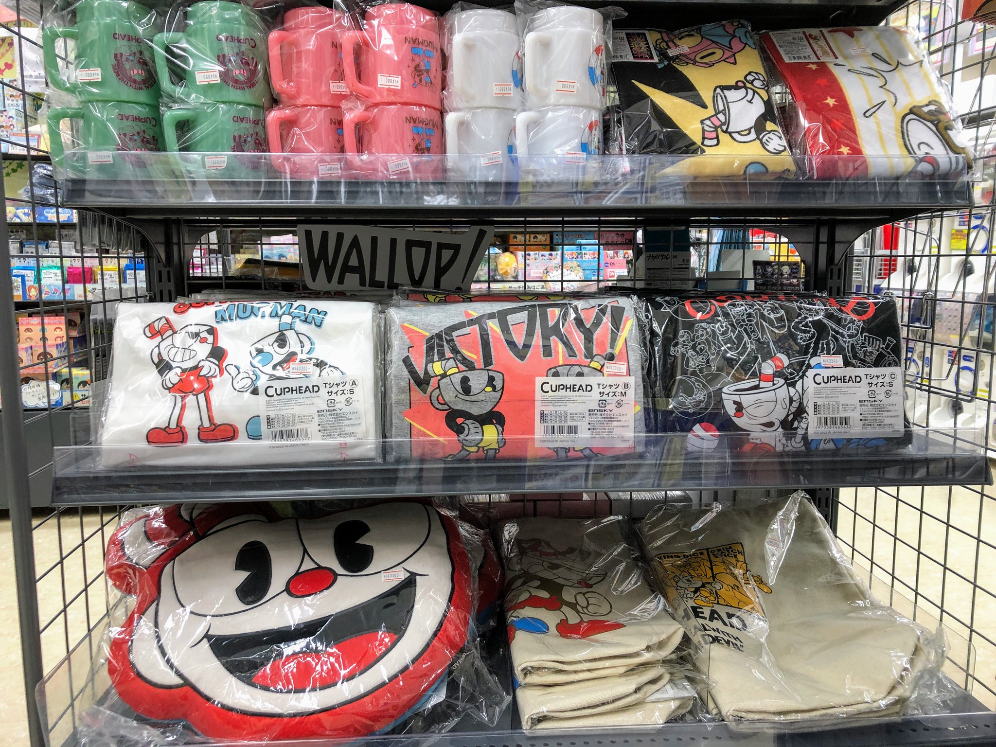 アニメイト名古屋 グッズ入荷情報 カップヘッド の商品は レジ付近のコーナーにて好評発売中 皆様のご来店 お待ちしておりますナゴ Cuphead カップヘッド