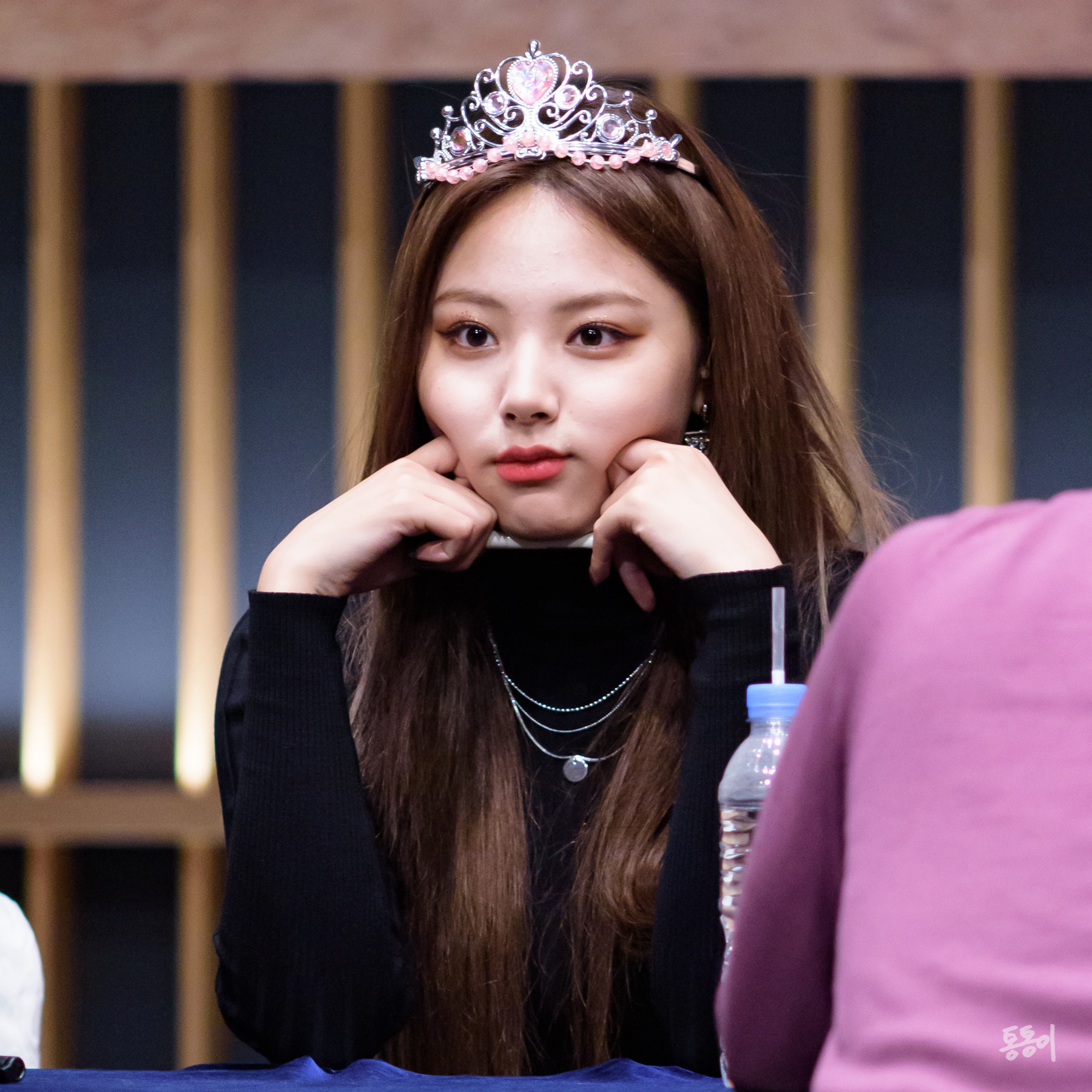 ELyf4FcU4AE-FuY.jpg:orig