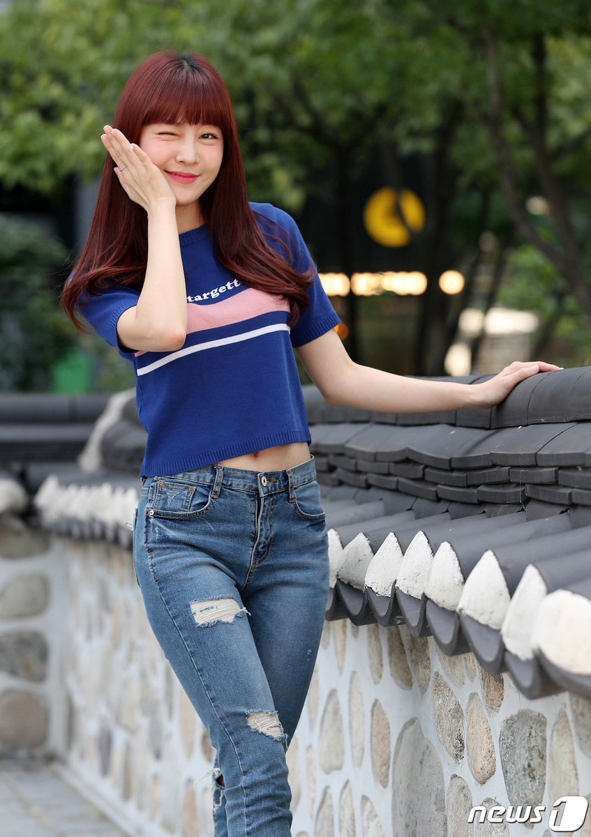 SammyFangirl280's tweet photo. #laboum yujeong 😍 https://t.co/3ytr7aTbfr