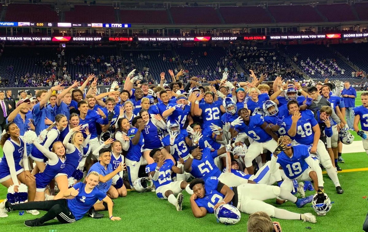 KatyTaylorFB's tweet photo. We would like to thank the entire Taylor community for the unbelievable support throughout the season! You guys had our back through the wins and losses! We will learn and come back stronger!! #BLUE @THS_Mustangs @Mustang_Mob @THSCheerSquads @JETHSBand @KPacesetters https://t.co/TtueWIyJmT