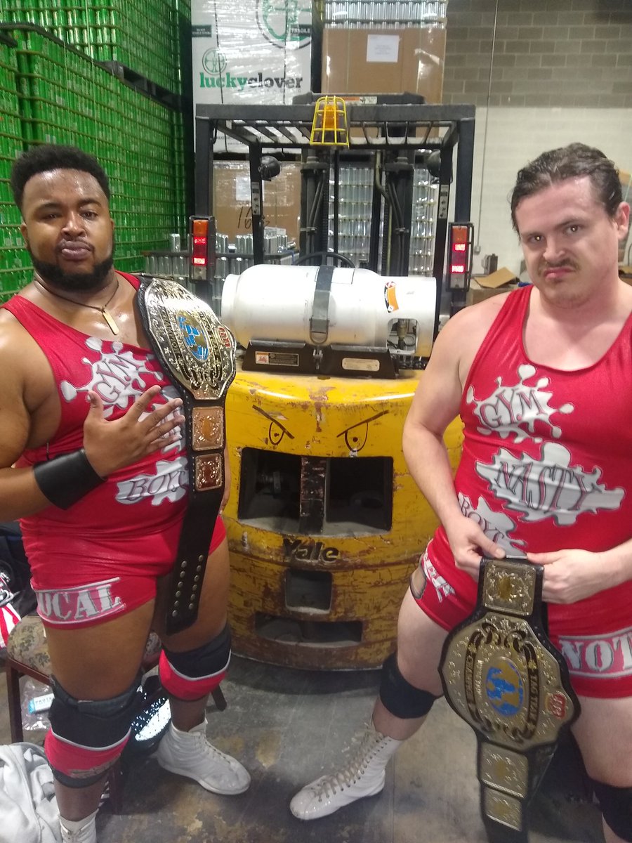 TheInfinite_Man's tweet photo. And your NEEEEEW @CRABWrestling Tag Team Yampions .
#GotFiveOnIt https://t.co/EMqFSwZj9d
