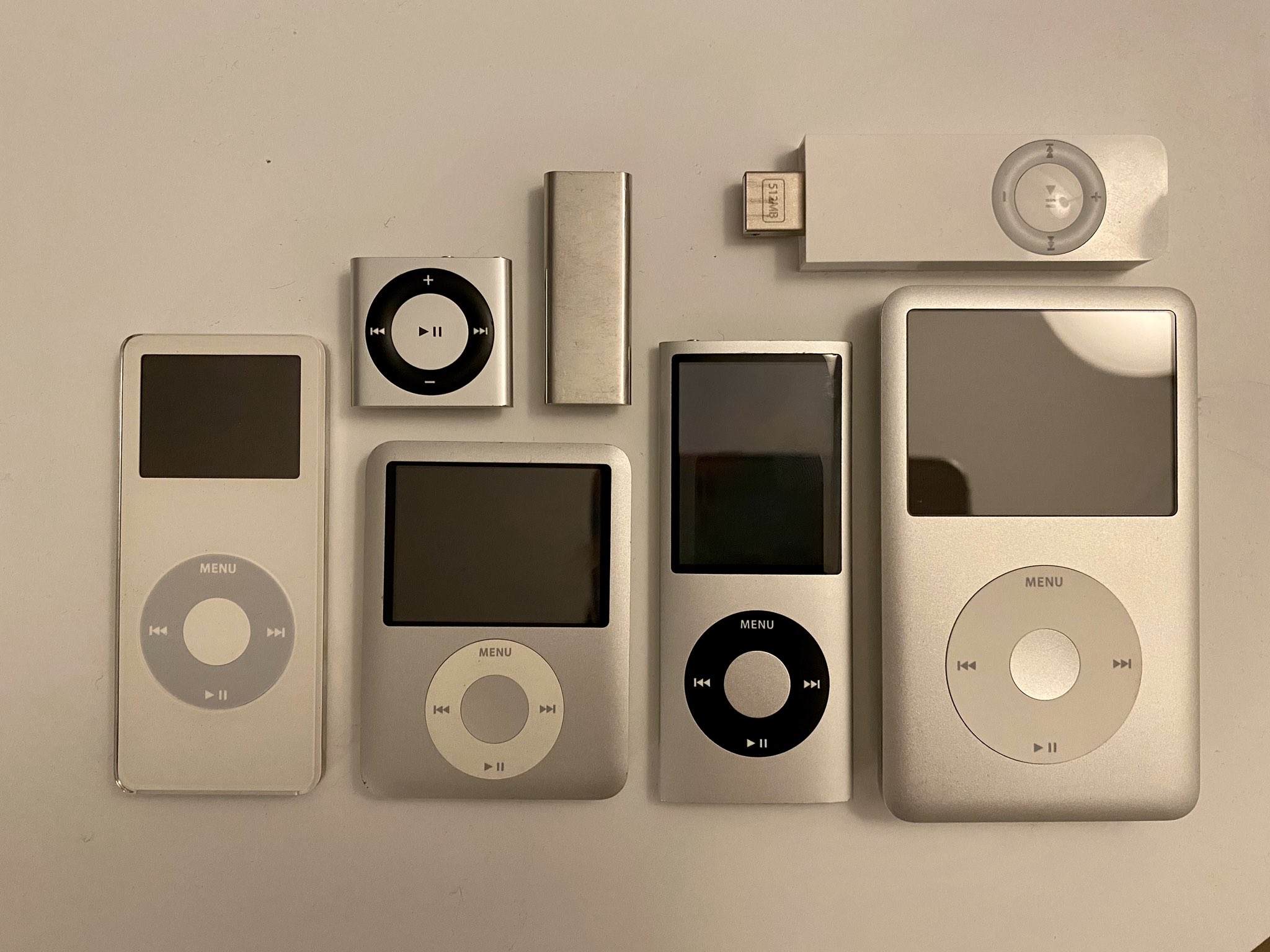 jordan singer on X: "History of iPod https://t.co/GPDFl1Au8v" / X