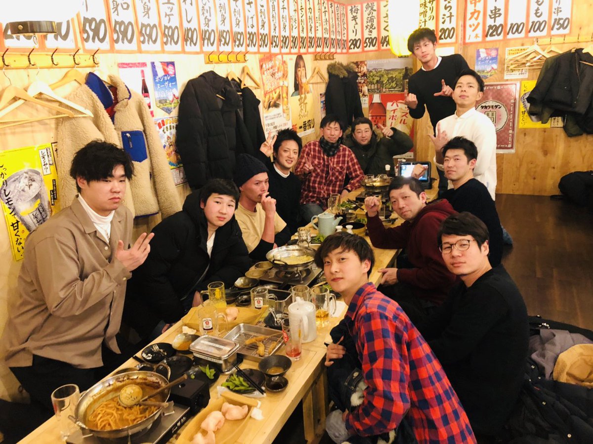 JJacks1991's tweet photo. バスケ観、人生観、職業観、恋愛観、他にもここでは言えない事もたくさん話す事ができました🍻😆✨笑
参加できなかっ���メンバーもいますが、またチーム一丸となって頑張ろうと思います💪⤴︎🏀
PLAY HOOP👍👍👍
本日18:00〜琴似中央小
です！ぜひ！ https://t.co/19mVB7gVBn