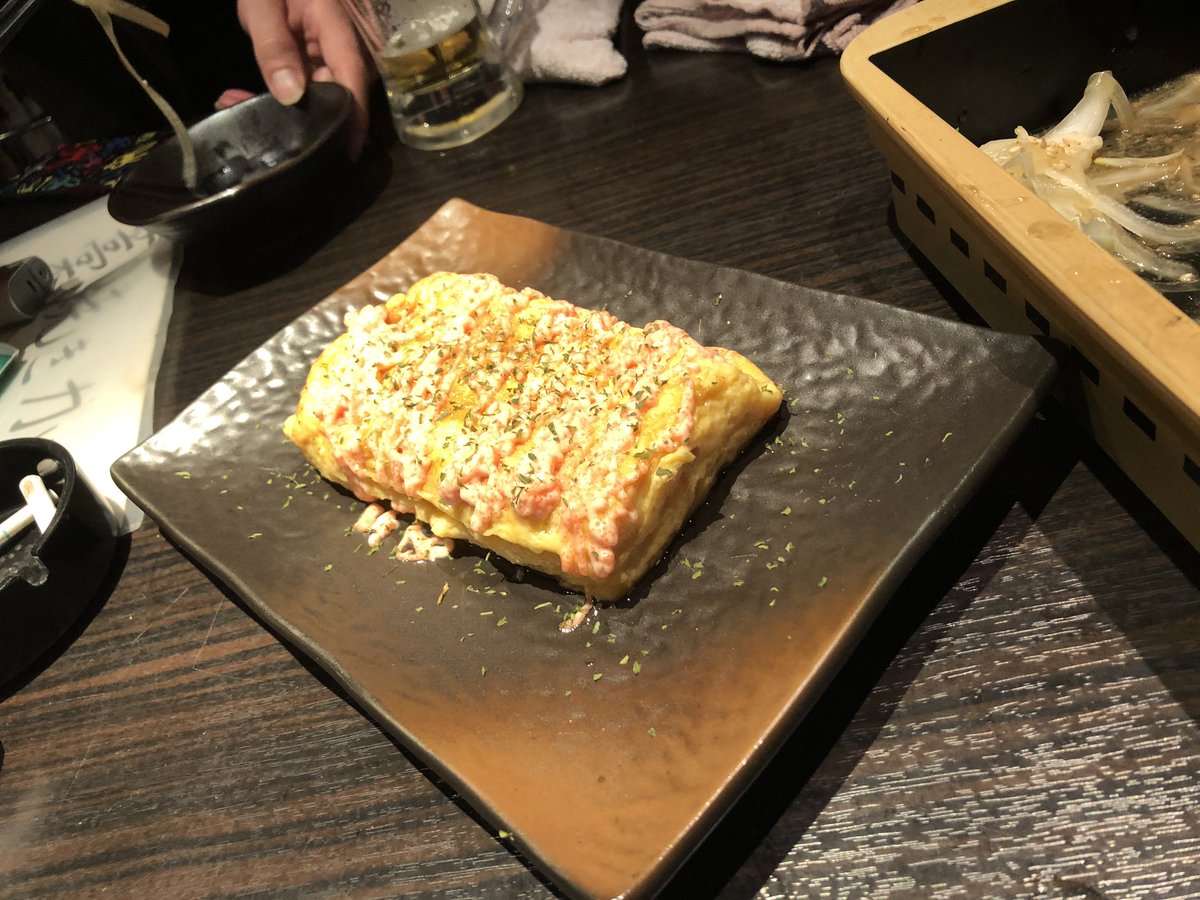 Ko_Shi09's tweet photo. 最近始めた副業のメンバーと
お高めのご飯いきました〜✨

めっちゃうまかった😋 https://t.co/Jdv3ePuvc8