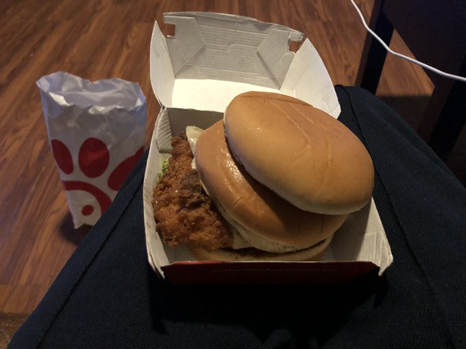 Watch Jet Leeroy's leaked NSFW photo on TwXstars