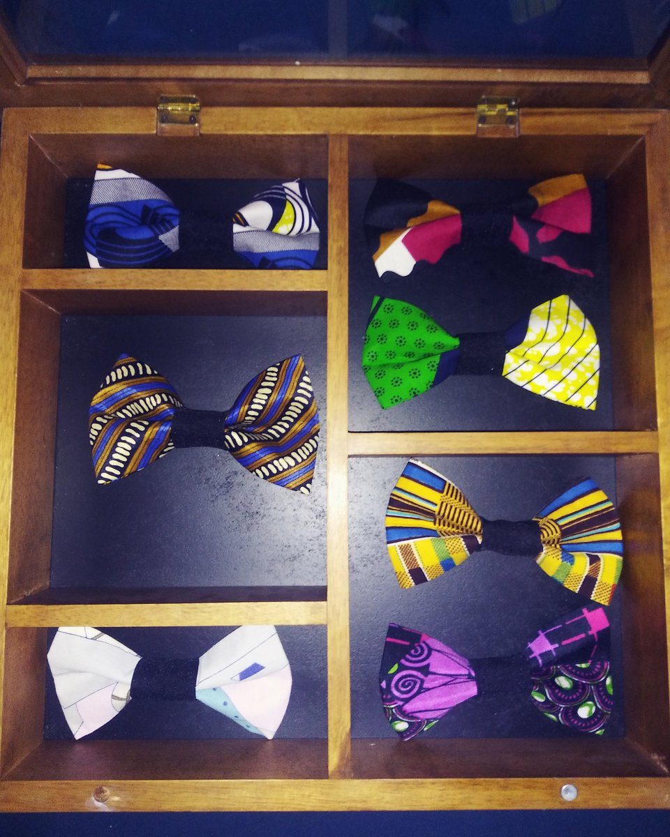 With the busy holiday rush leave the special gifts to me!

#custompieces #Bowtie #accessories #icyconnections #icycloset #HolidayFinds #Handmade #Under50Finds #etsyshop #Gentlemanclub #grownandsexy