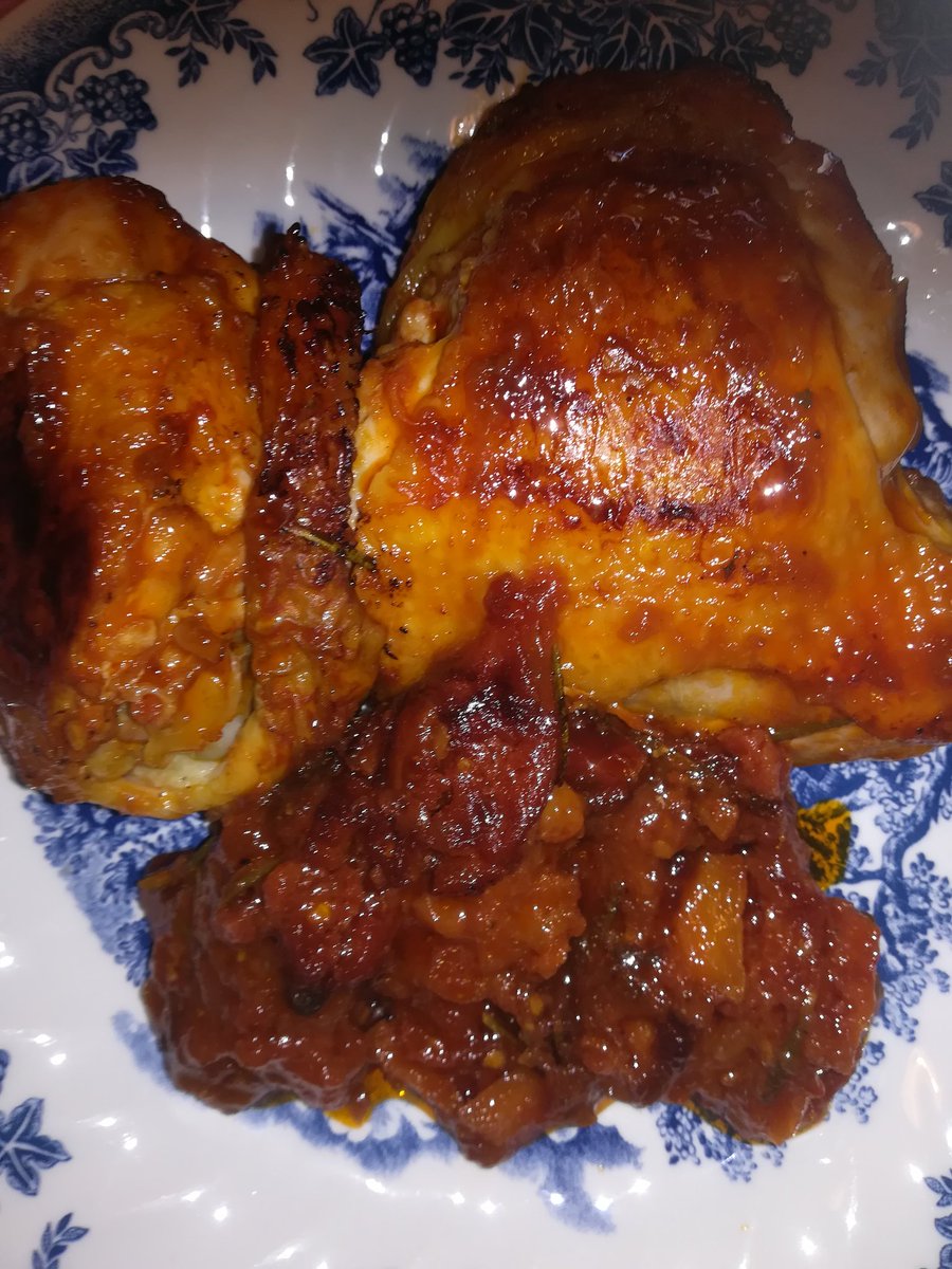 13survival's tweet image. #polloallacacciatora