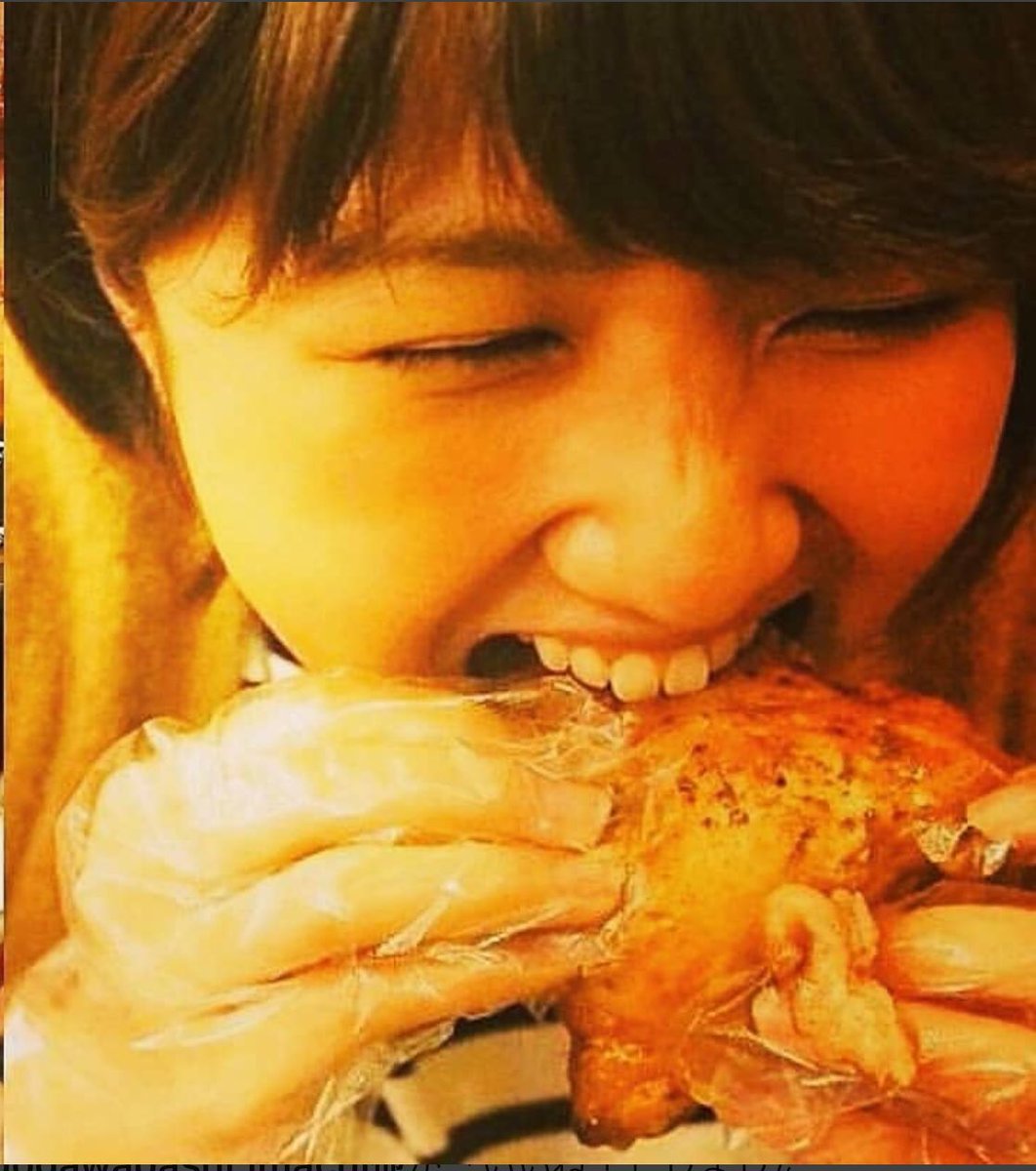 元吉田チキン御薗橋店の人 On Twitter あなたっからメリークリスマス わたしっからメリークリスマス サンタクロースいずカッミーントゥターン 早いもので後10日でクリスマスですね ローストチキンのご予約まだ間に合いますよー 吉田チキン クリスマス