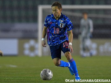 サッカー選手ってなんで手首にテーピングしてるの 実はカッコつけだった すぽみて
