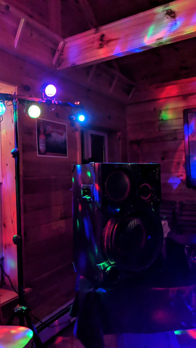 phixi207's tweet photo. #CoyoteClub 💯💯 great show https://t.co/v5shKmnMvw