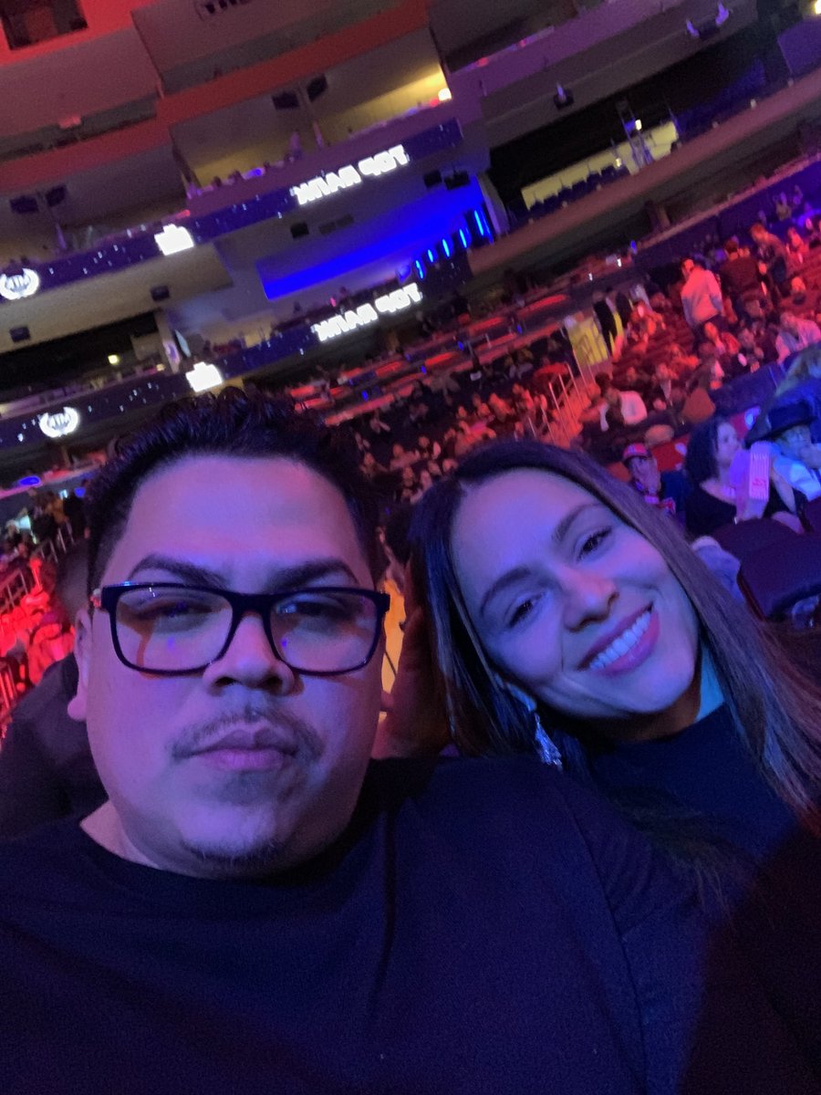 We in the building #Fightnight #CrawfordMachine