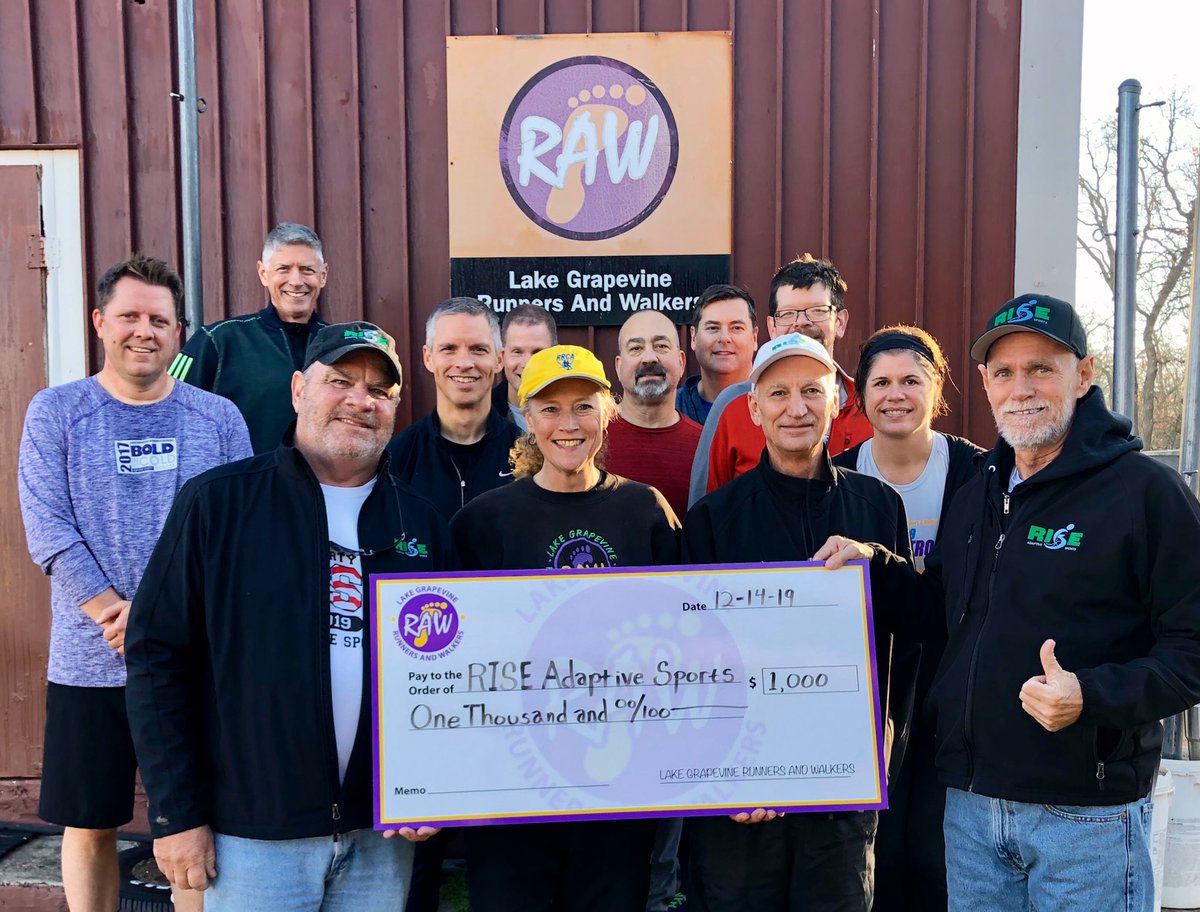K2Runs's tweet photo. RAW donated a $1000 to @RISEAdaptive handcycling program. The mission of RISE is to assist persons with physical challenges to Recover, Inspire, Succeed and Empower themselves and others by providing inclusive adaptive recreational sports programs.
#RaceLocal #RunnersDoingGood https://t.co/rP06qHlEDc
