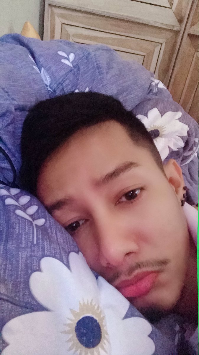bigcock_k8's tweet photo. #ตื่นเเย้ววว https://t.co/mz6i5Rgvbu