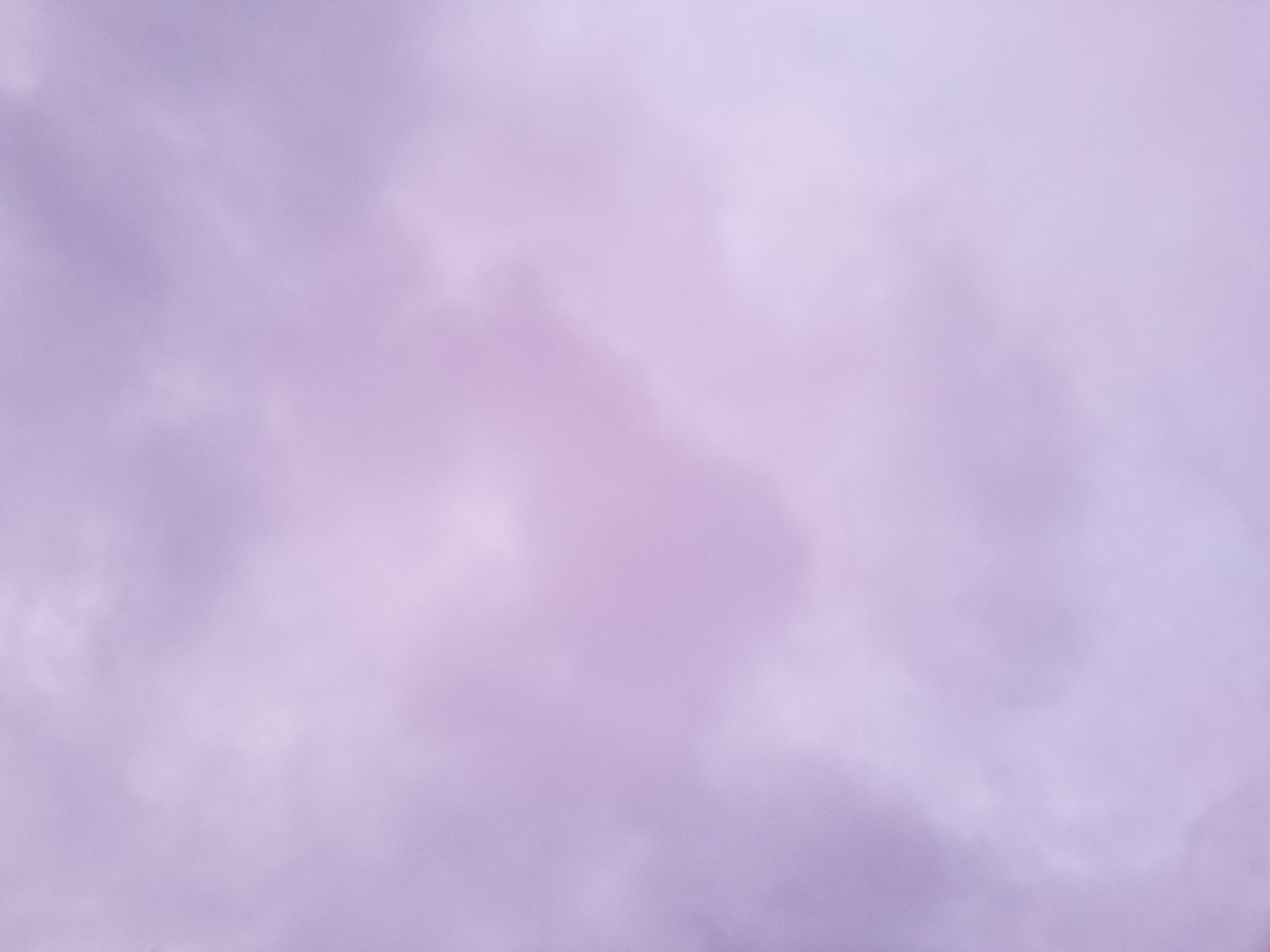 ゼイマ 写真加工 今年7月のある日 空が禍々しい紫色をしていたのでなにかのモチーフになるのではと思い撮影しました 薄い紫色の空が元々の色で 濃い紫色の空が加工後の空です T Co 9dxjycav3d Twitter