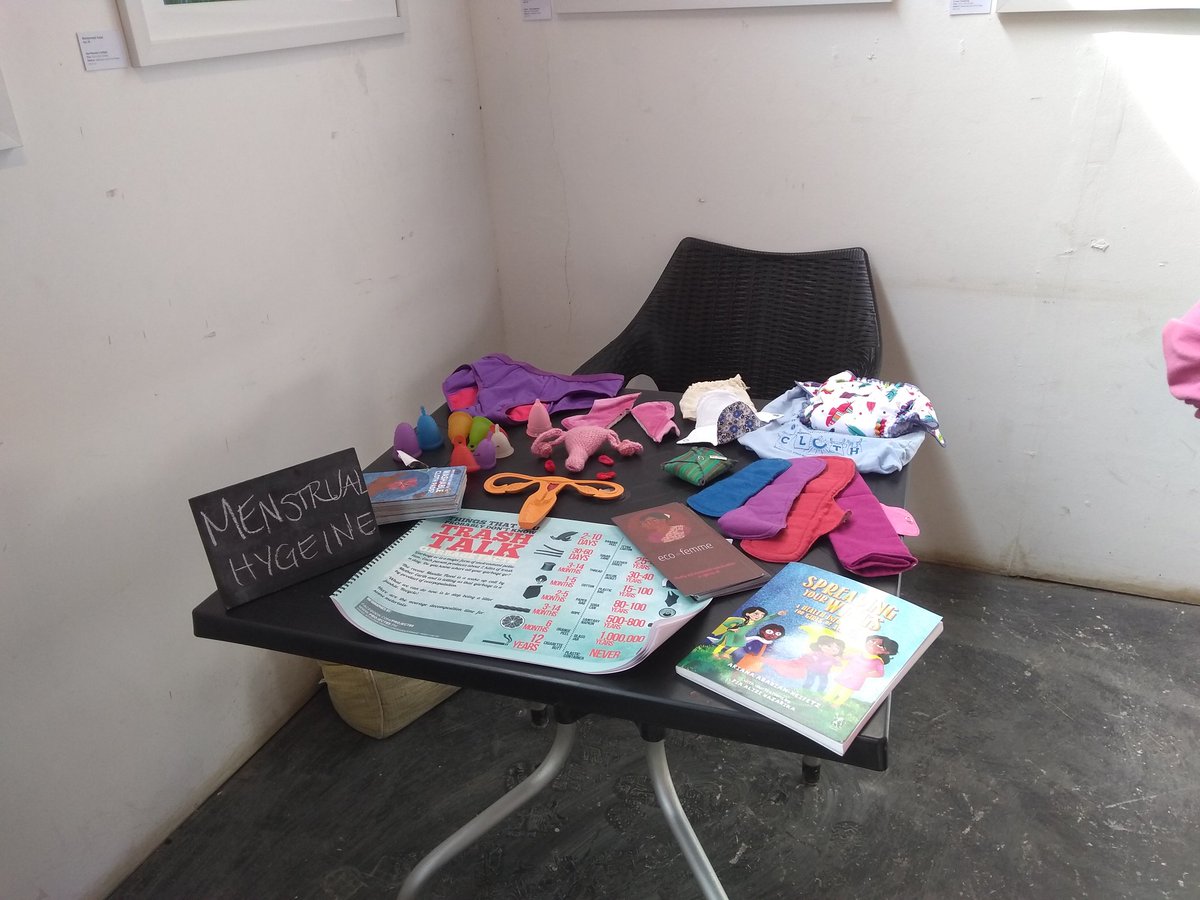 #MenstrualHygeine table @repaircafebang  featuring @ecofemme_india Uger @goonj & cloth nappies #reuse #RepairCafe