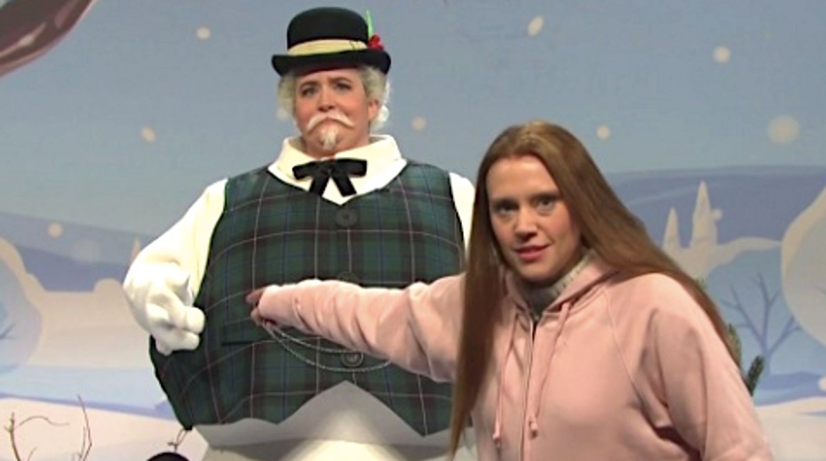 McKinnon's Thunberg warns in 'SNL' holiday sketch: 'The ice caps will melt and the elves will drown!' huffp.st/tuuPOWM