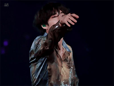 1234GIF's tweet photo. #석진 #태형 @BTS_twt https://t.co/eN3mtQq3GC
