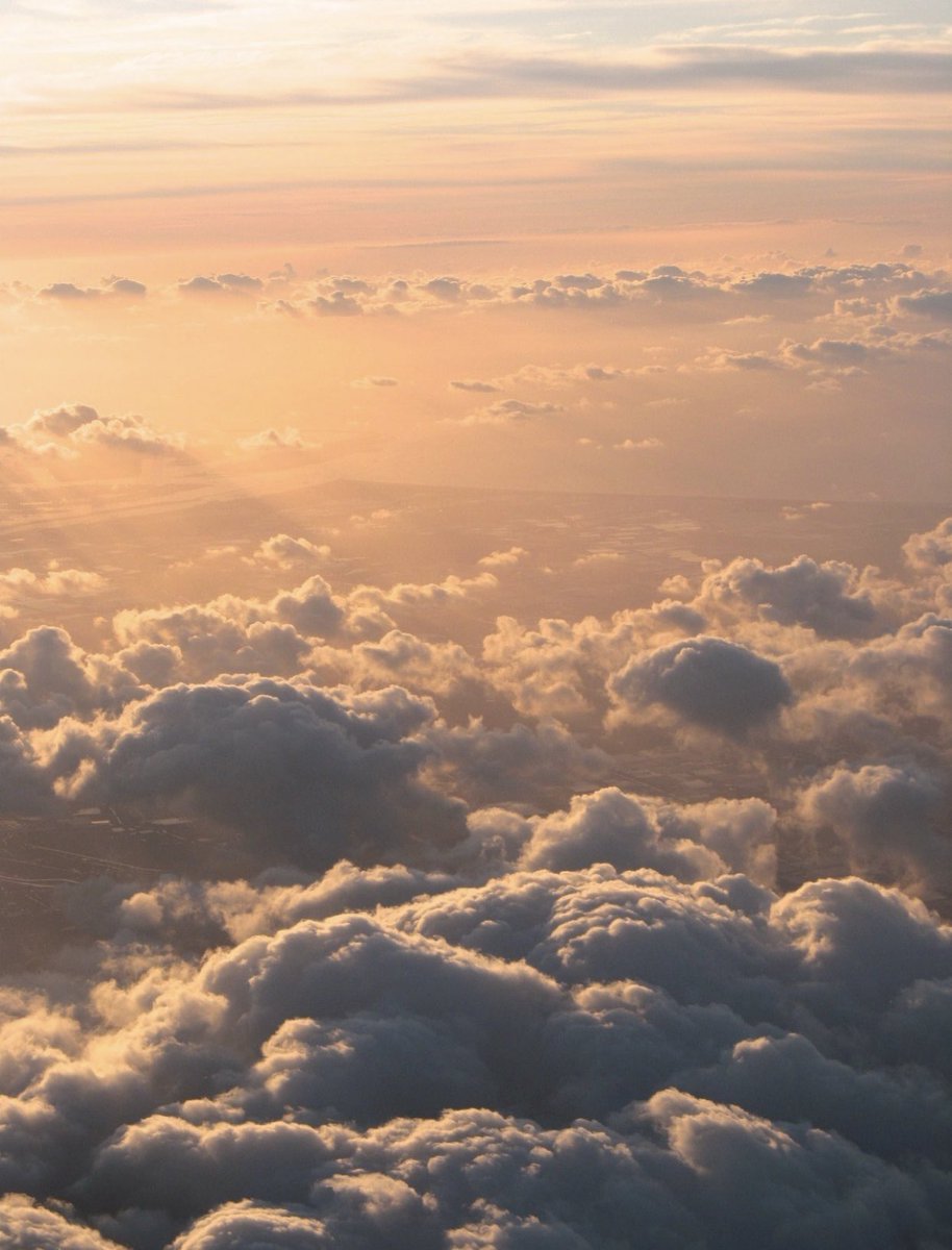 coffee_words's tweet photo. “The skies proclaim the work of His hands.” -Psalm 19:1 https://t.co/Tppk3QkLuH