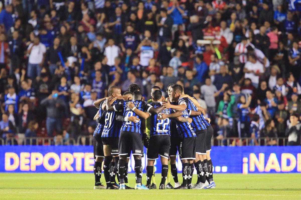 Hoy toca despedirme de ustedes <a href="/Club_Queretaro/">Gallos Blancos 🐓</a> así es el fútbol y algún día nos volveremos a encontrar, solo palabras de agradecimiento a cada persona que me tope en el camino 
Afición,directiva,jugadores, cuerpo técnico y todos los que conforman esa linda institución
GRACIAS🐔