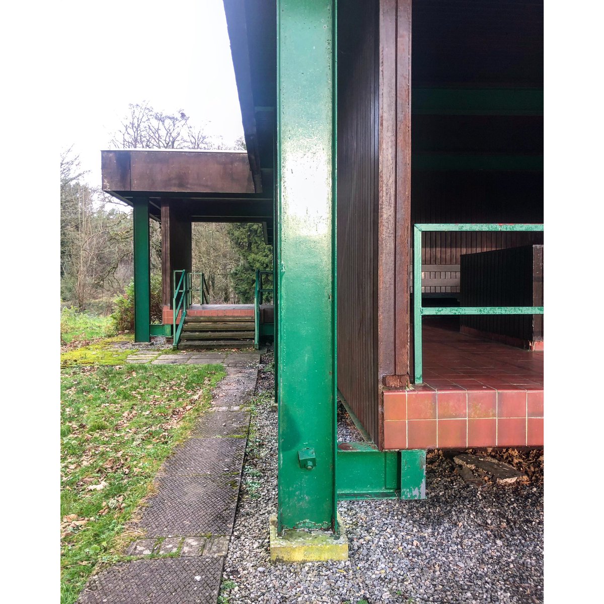 Emmett_Scanlon's tweet image. I’ve always loved this pavilion at Portumna Forest Park. Anyone know the architect? #portumna #galway