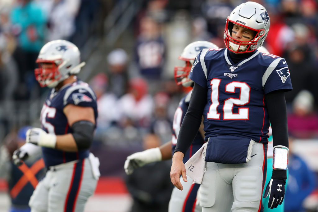 ESPNInsights's tweet photo. The Dolphins defeat the Patriots 27-24.

New England will play in the Wild Card round for the first time since 2009.

Miami entered the game as 17-point underdogs, tied for the largest upset in the last 20 seasons. https://t.co/e1dBeuwMWA