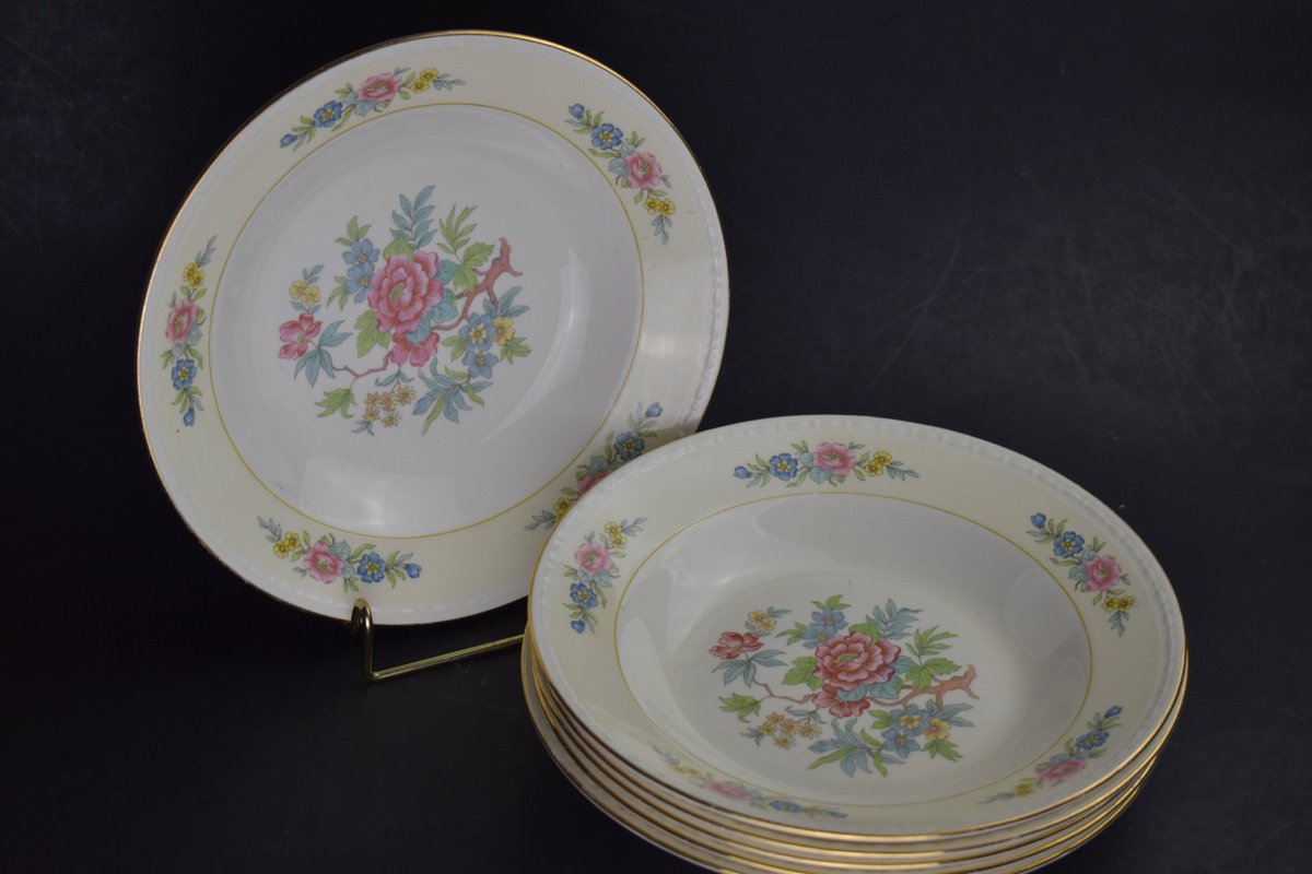 Wisdom_Lane's tweet image. Vintage Set Of 6 Ceramic 1950s Homer Laughlin Soup Bowls With Eggshell Georgian Pattern tuppu.net/c2d616b1 #Etsy #WisdomLane #SetOf6