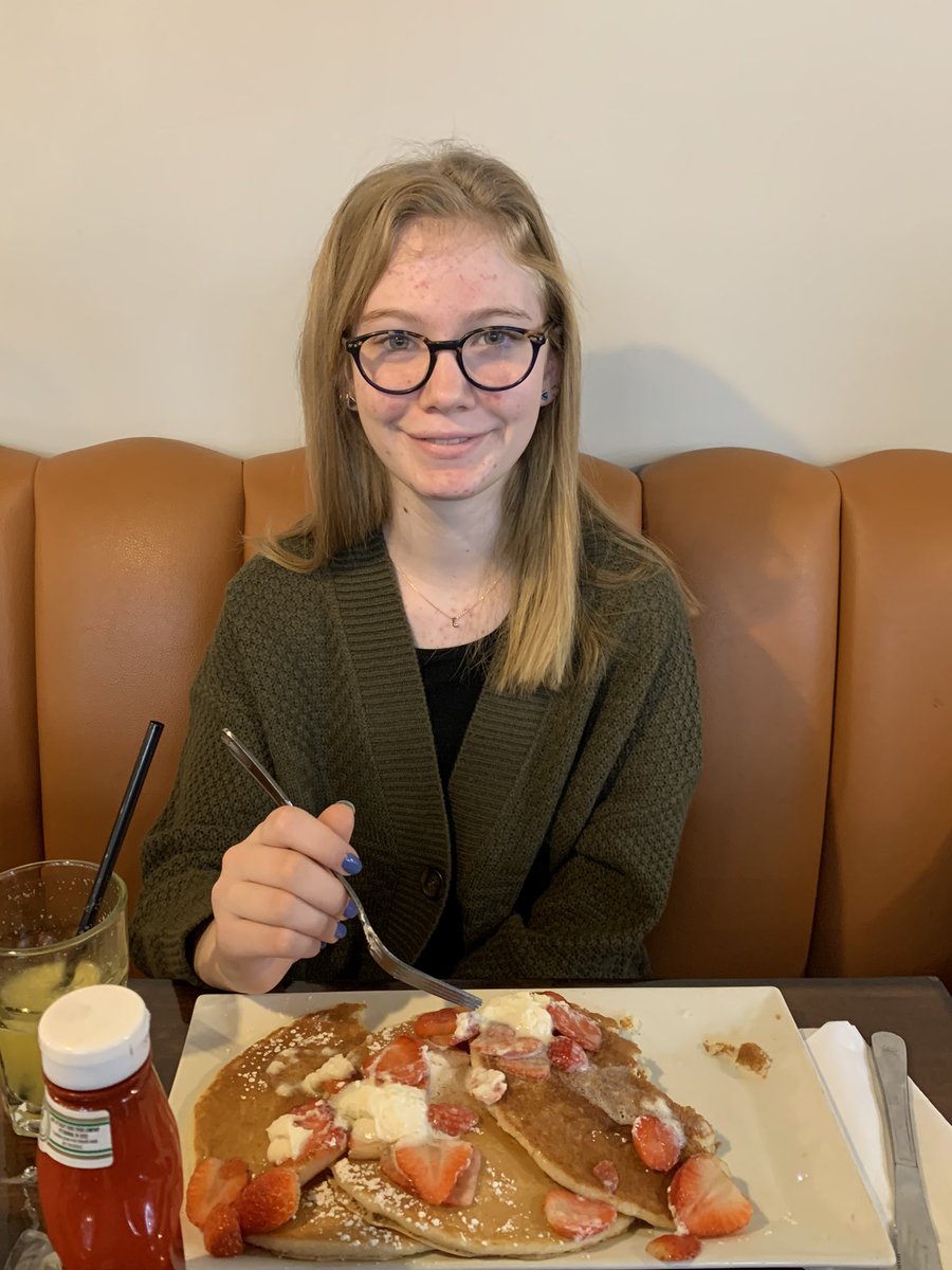 JasonJj7's tweet image. Can’t believe she’s officially a teenager!! #BirthdayTradition #BreakfastWithDad