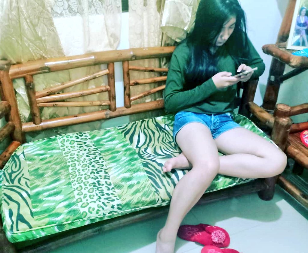 davonaire1129's tweet photo. welcome home bunso ☺️
glad that you came to celebrate new year with daddy.. He misses you so much.. remember that
you are always welcome here in our house 😊
know that ate will always be here for you..
#LilSis
#Bunso
#DaddysGirl
#HalfSis https://t.co/yheeidF07h