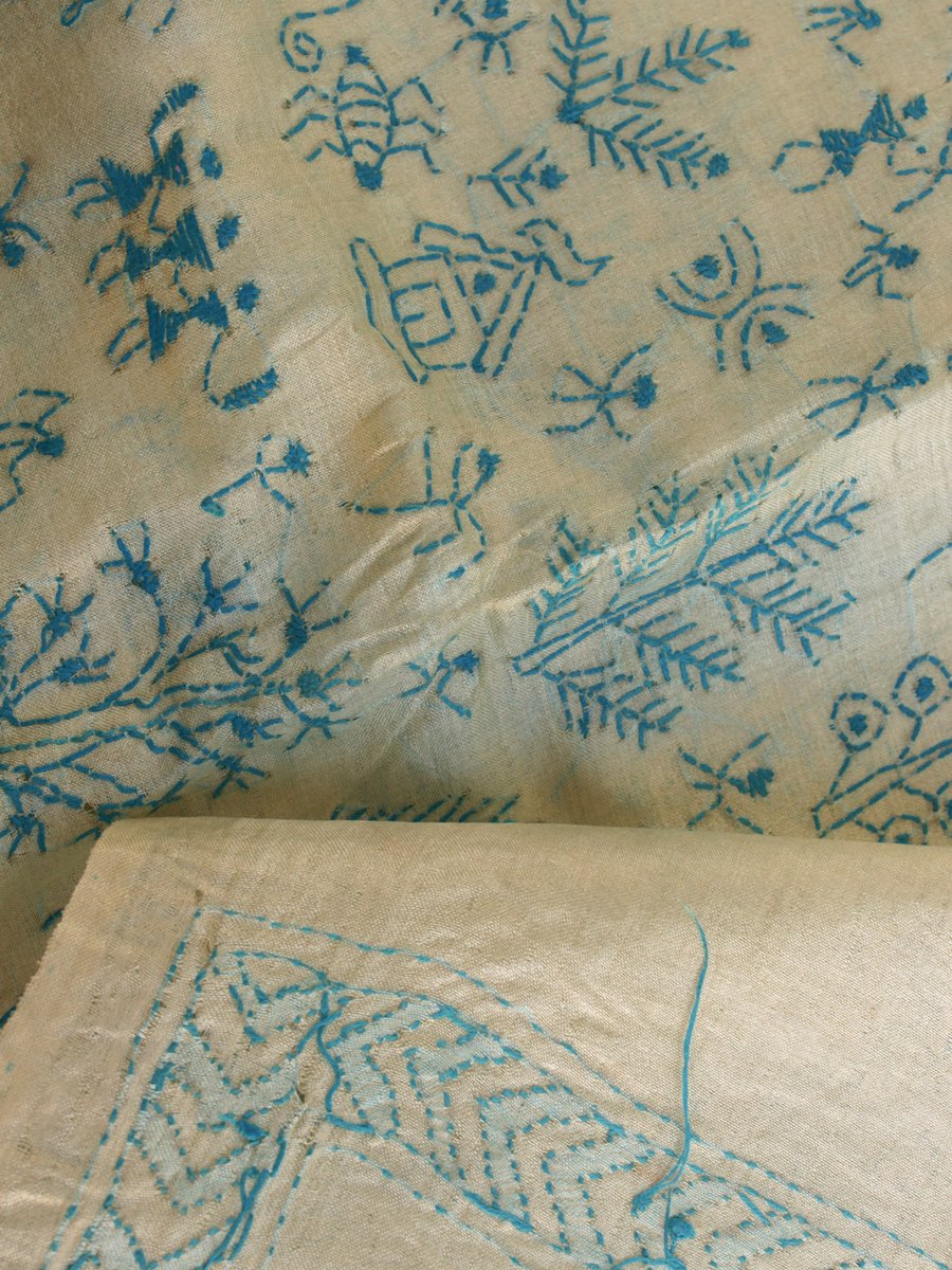 Shilphaat's tweet photo. Blue and white Warli-kantha Tussar silk Dupatta
Click on link to shop online: https://t.co/G4gVgDjZWq
#kanthawork #silkdupatta #kanthaa #tussarsilk #silkshawl #handembroidery #onlineshopping #handmade #shilphaat https://t.co/XuhKkpAwKm